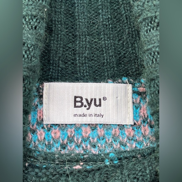 B.yu Italy Alpaca Blend Plaid Turtleneck – Dark Academia Forest Green Sweater - Picture 9 of 10